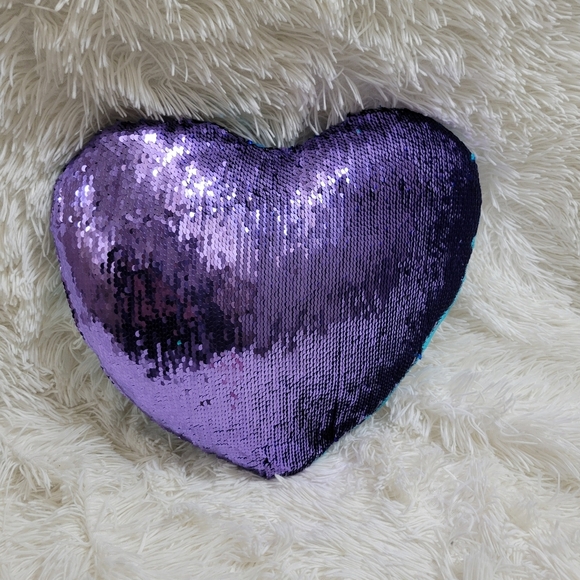Flip Sequins Heart shaped Girl Mermaid Teal & Purple  decorative pillow - Picture 2 of 5